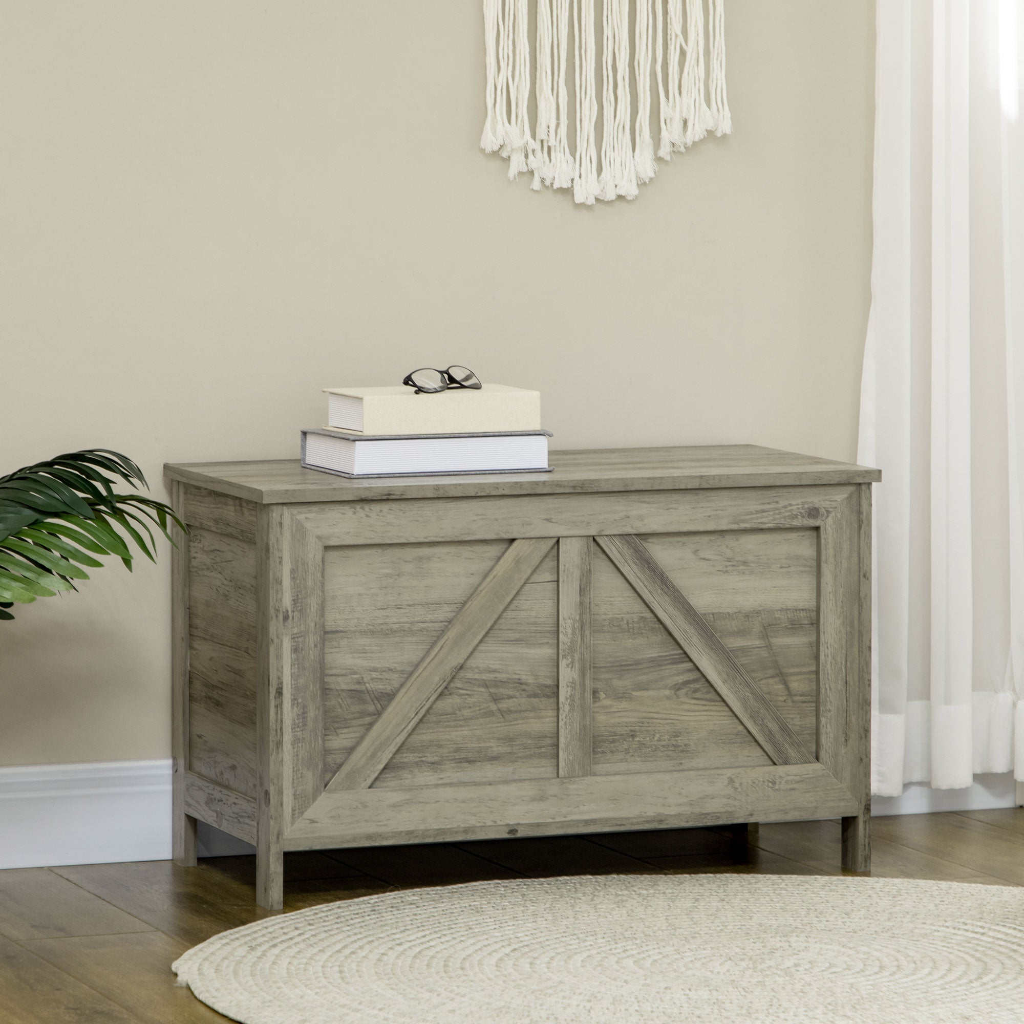 HOMCOM Storage Trunk Box Organizer with Farmhouse Panel, Safety Hinge to Open Up 100°, Grey Wood Grain