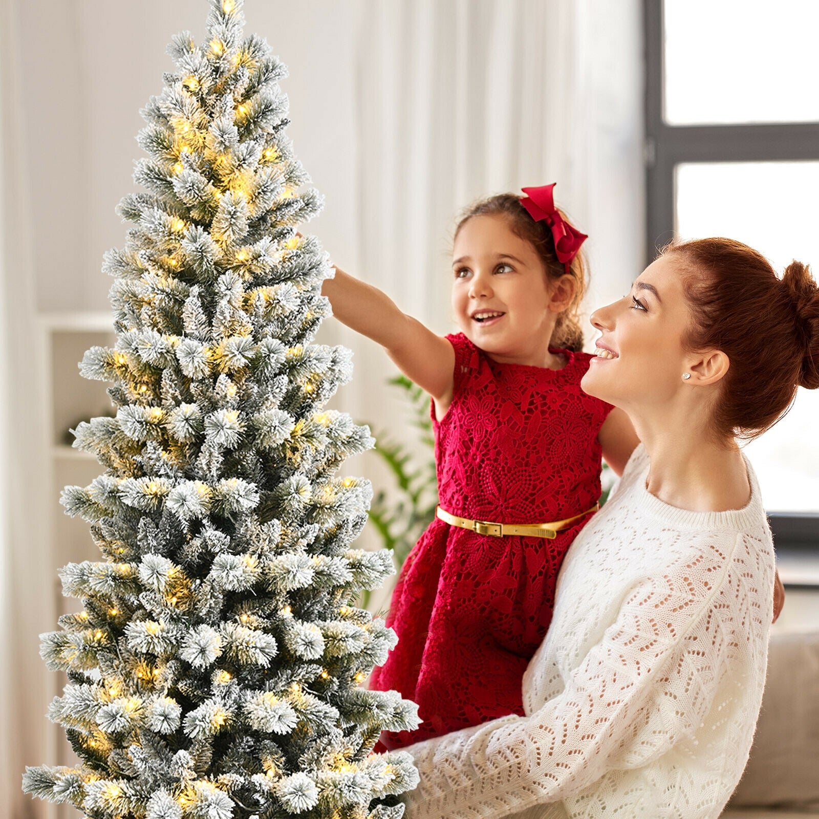 7.5 Feet Pre-Lit Hinged Christmas Tree Snow Flocked with 9 Modes LightsÂ