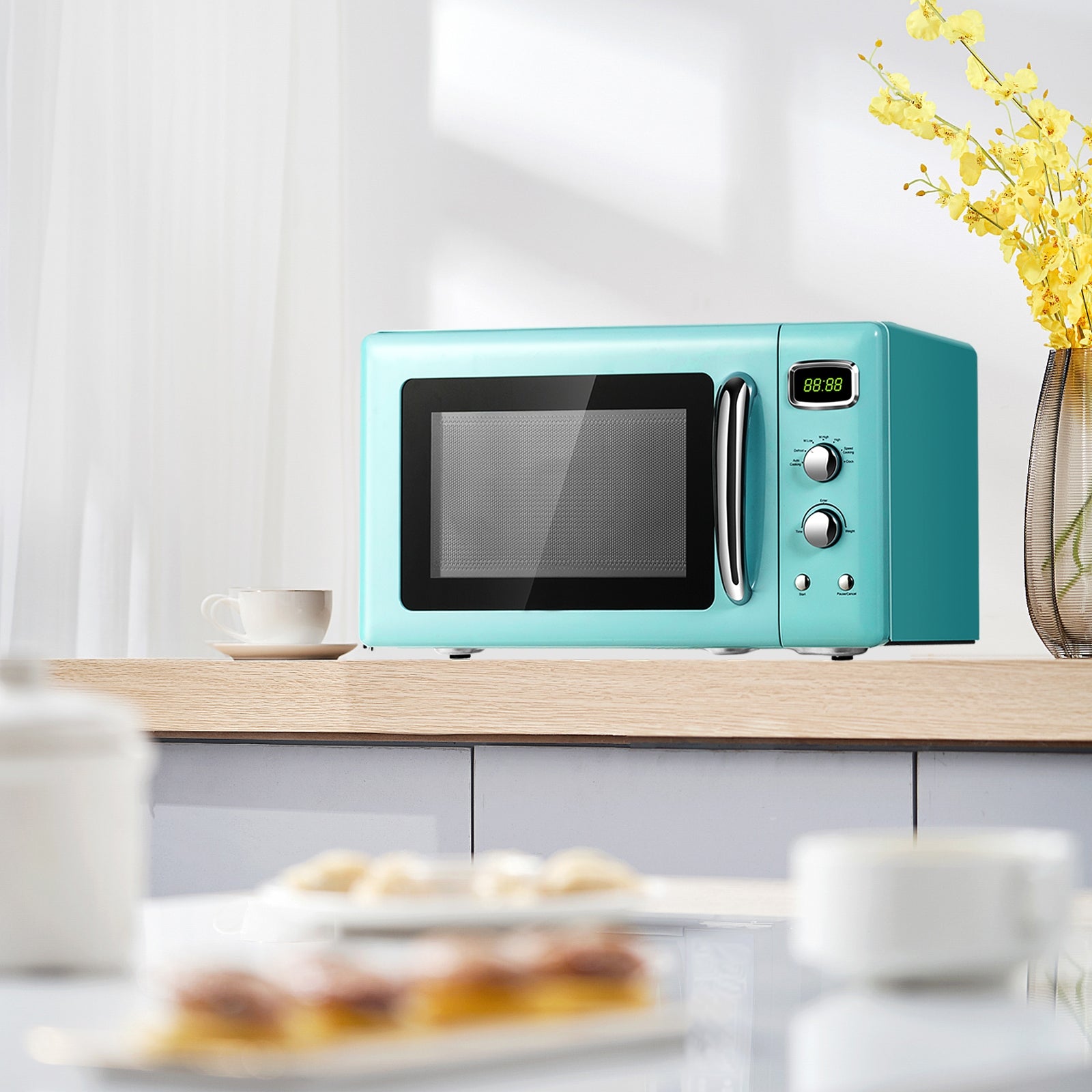 0.9 Cu.ft Retro Countertop Compact Microwave Oven-GreenÂ