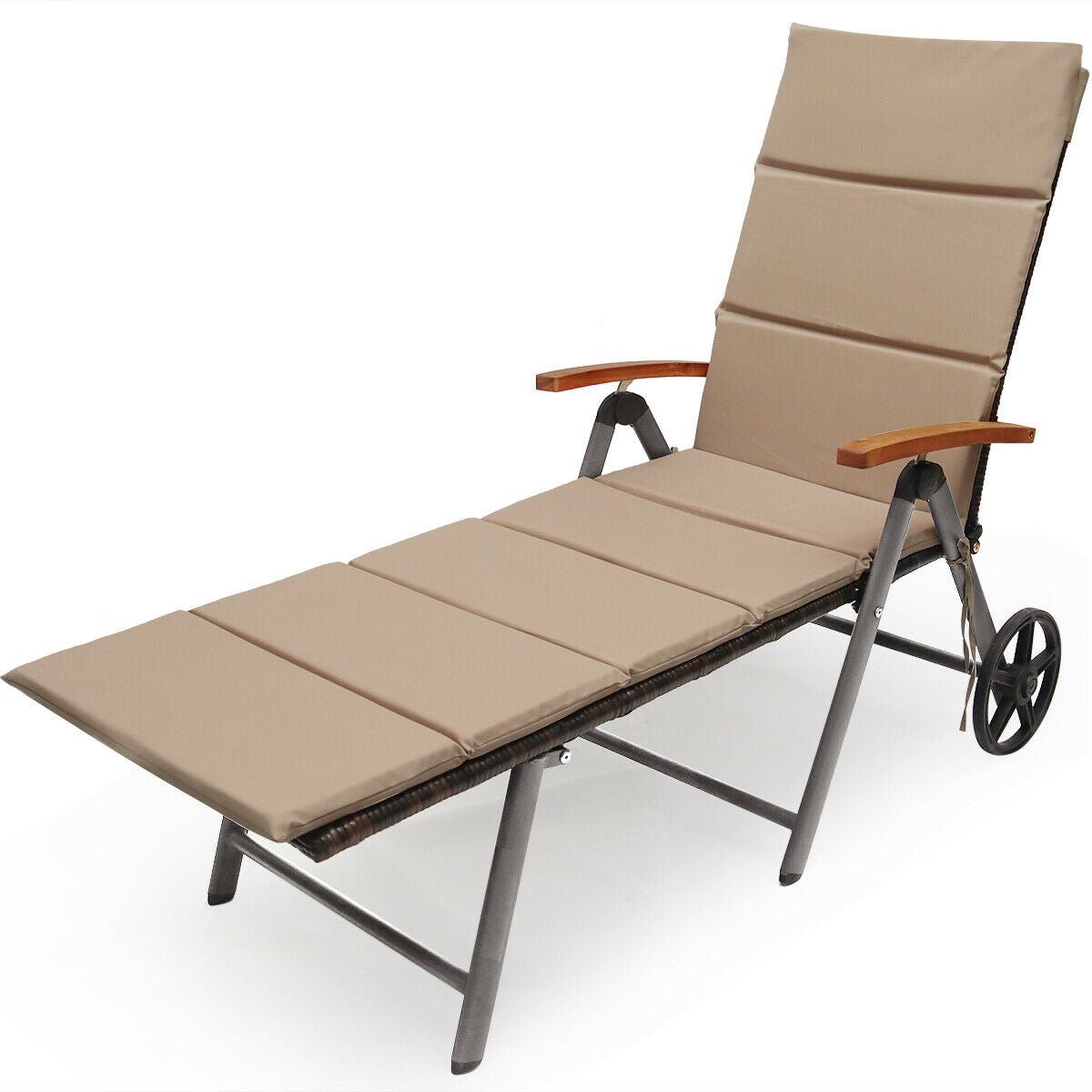 Outdoor Chaise Lounge Chair Rattan Lounger Recliner ChairÂ
