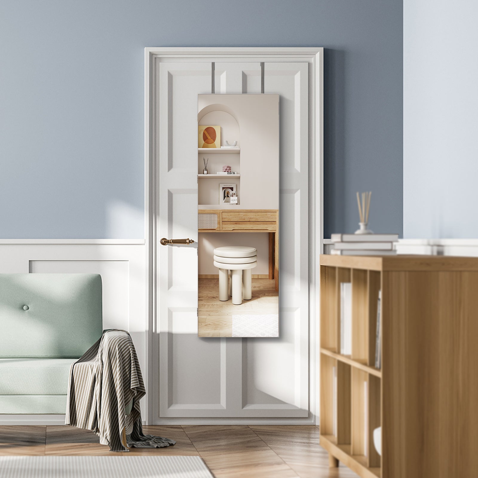 Lockable Storage Jewelry Cabinet  with Frameless Mirror-WhiteÂ