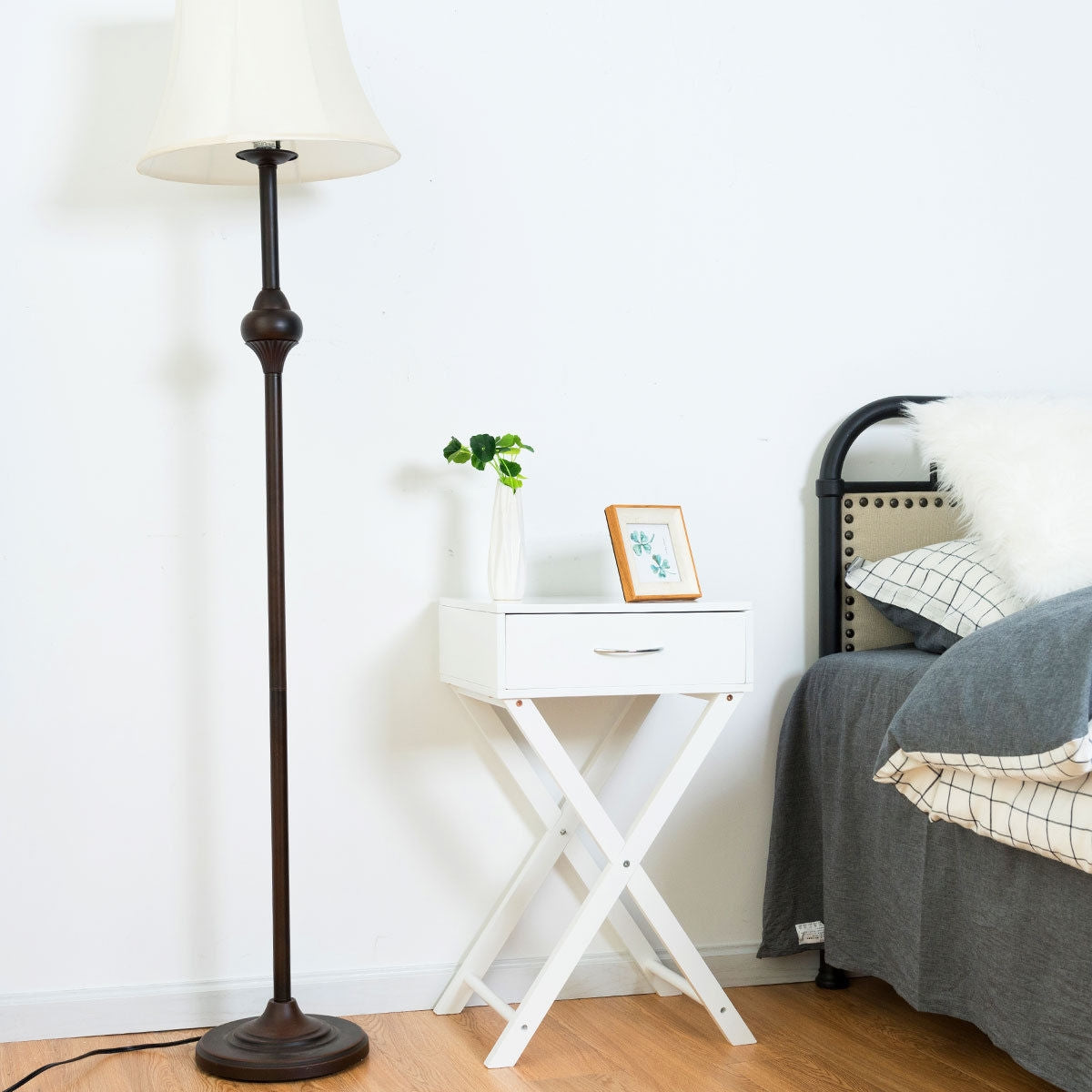 Modern X-Shape Accent Side End Table-BlackÂ