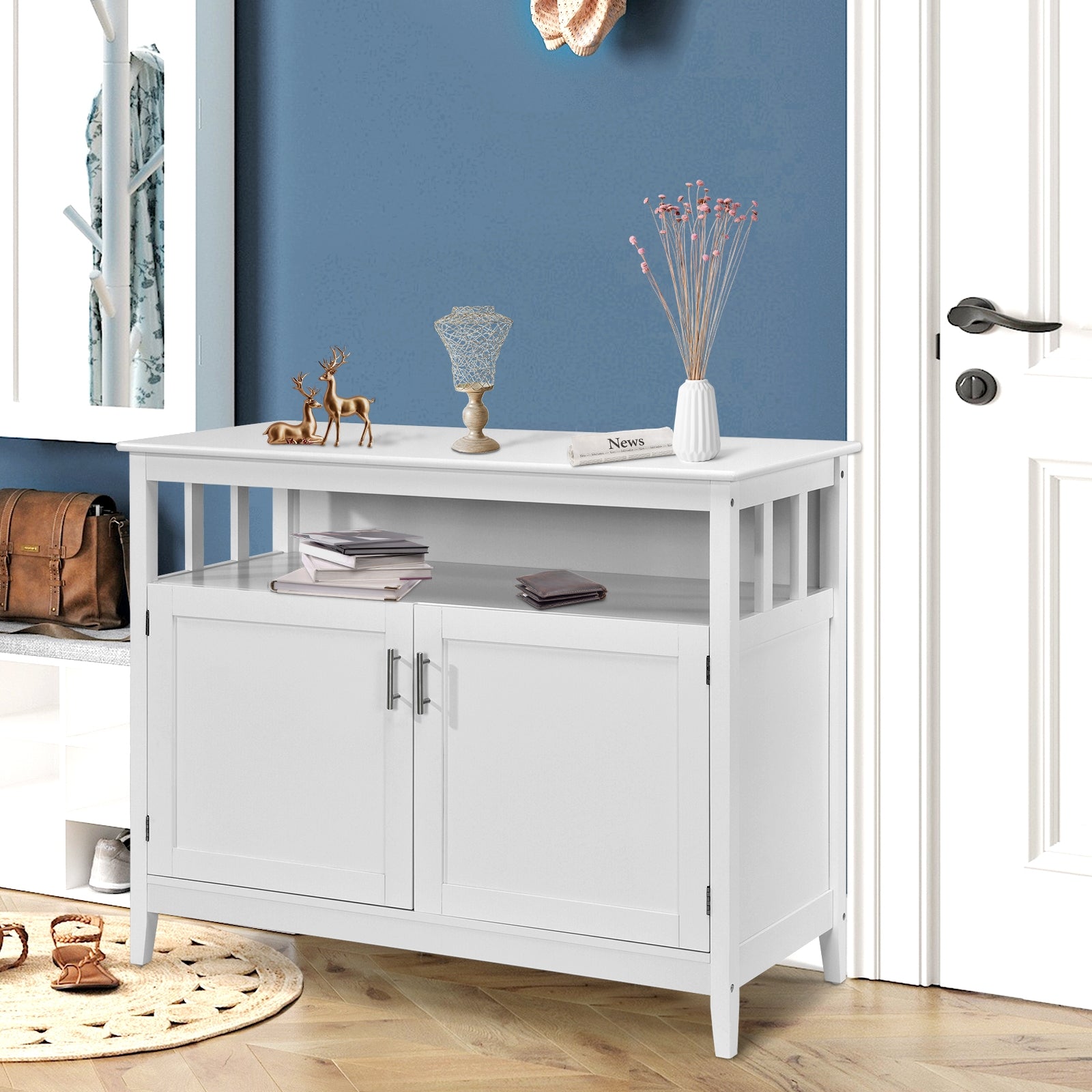 Modern Practical and Beautiful Wooden Kitchen Lockers with Large Storage SpaceÂ