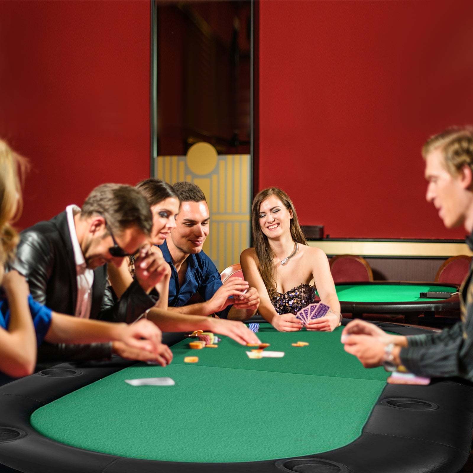 8 Players Texas Holdem Foldable Poker TableÂ