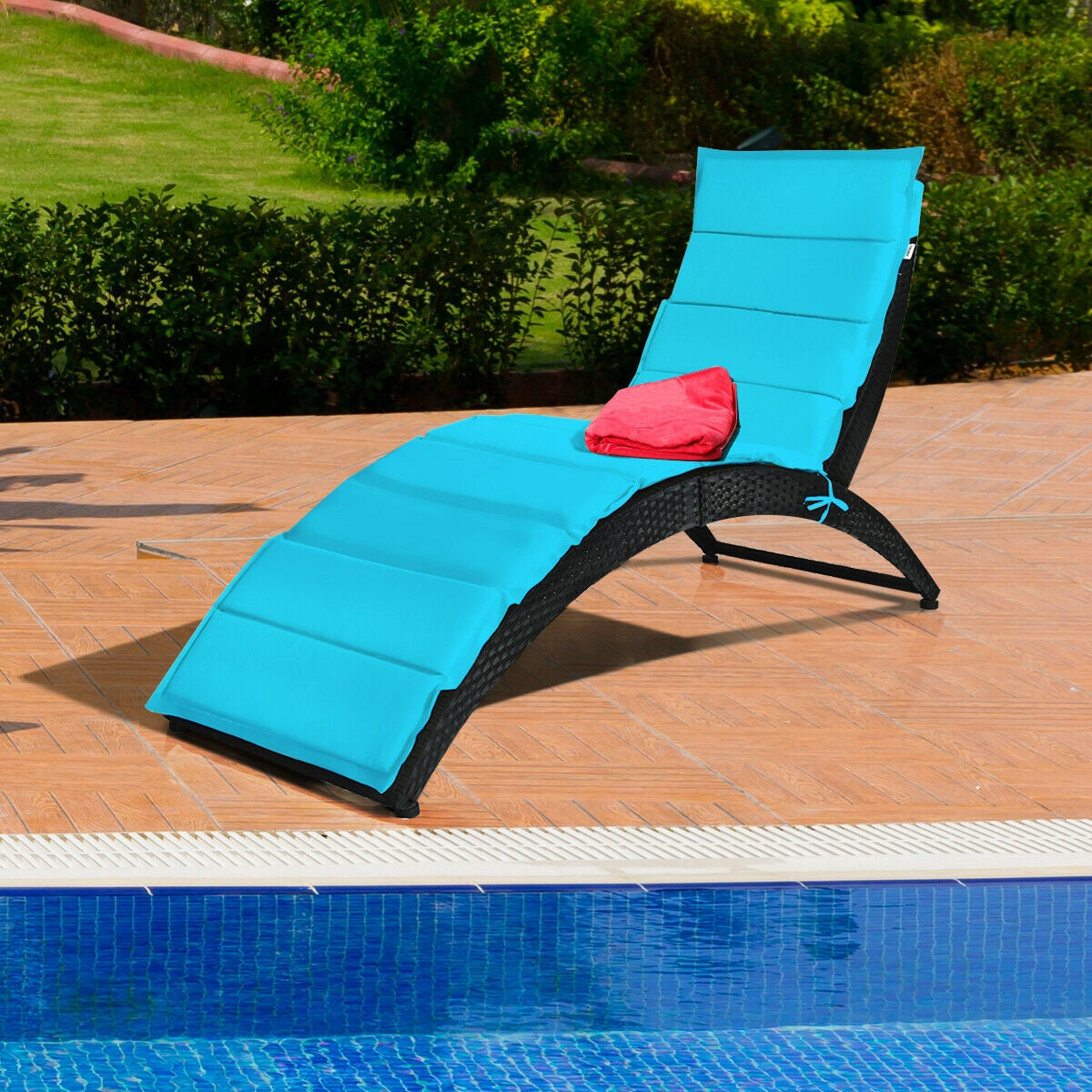 Folding Patio Rattan Portable Lounge Chair Chaise with Cushion-TurquoiseÂ