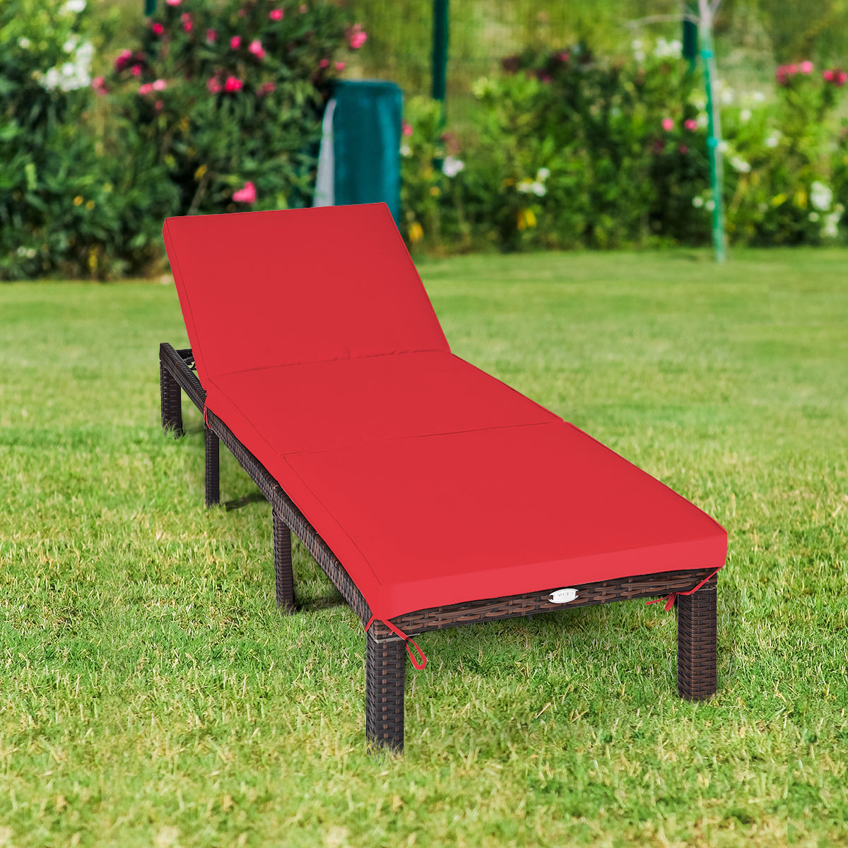 Outdoor Rattan Adjustable Cushioned Chaise-RedÂ