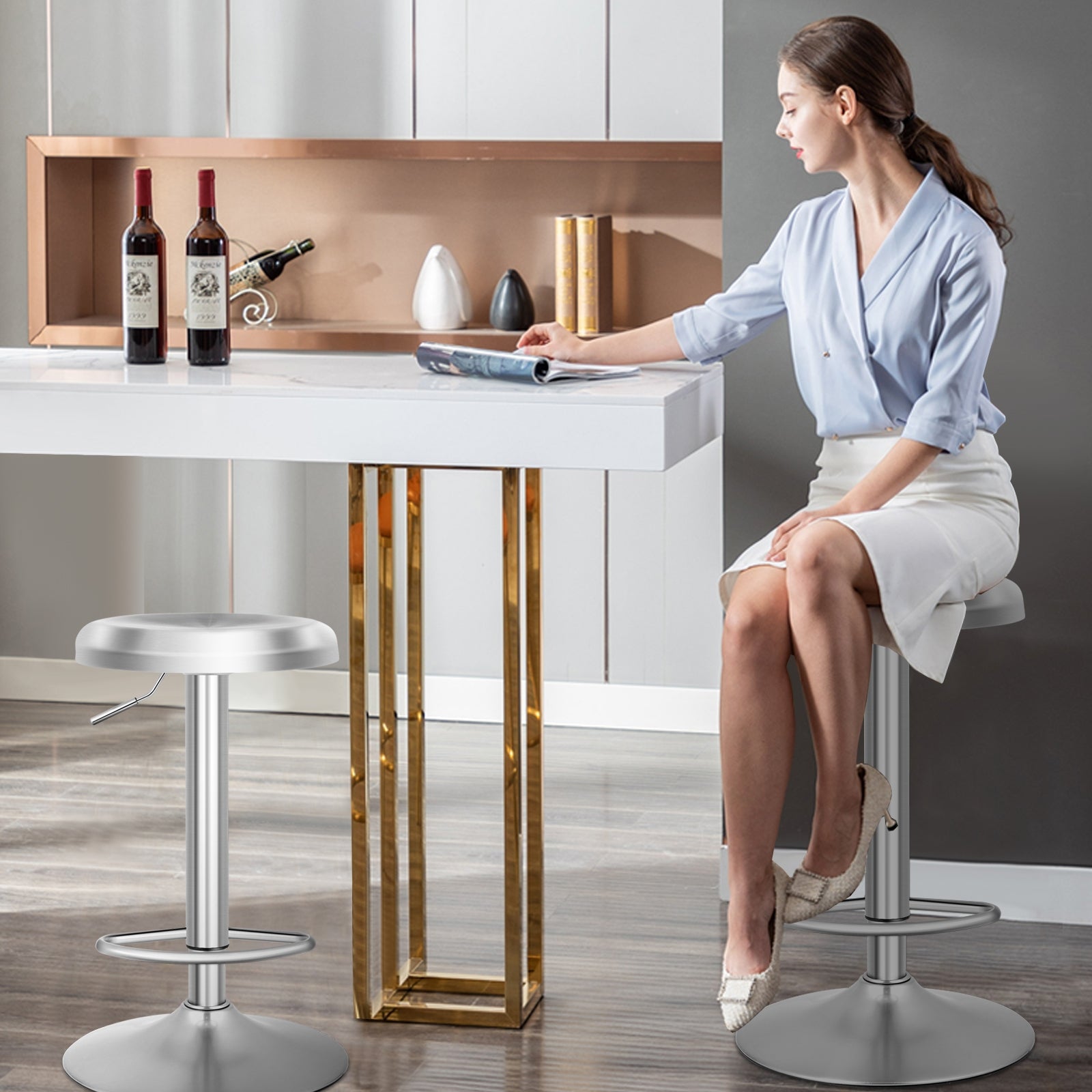 Modern Swivel Adjustable Height Bar Stool with Footrest for Pub Bistro Kitchen Dining-1 PieceÂ