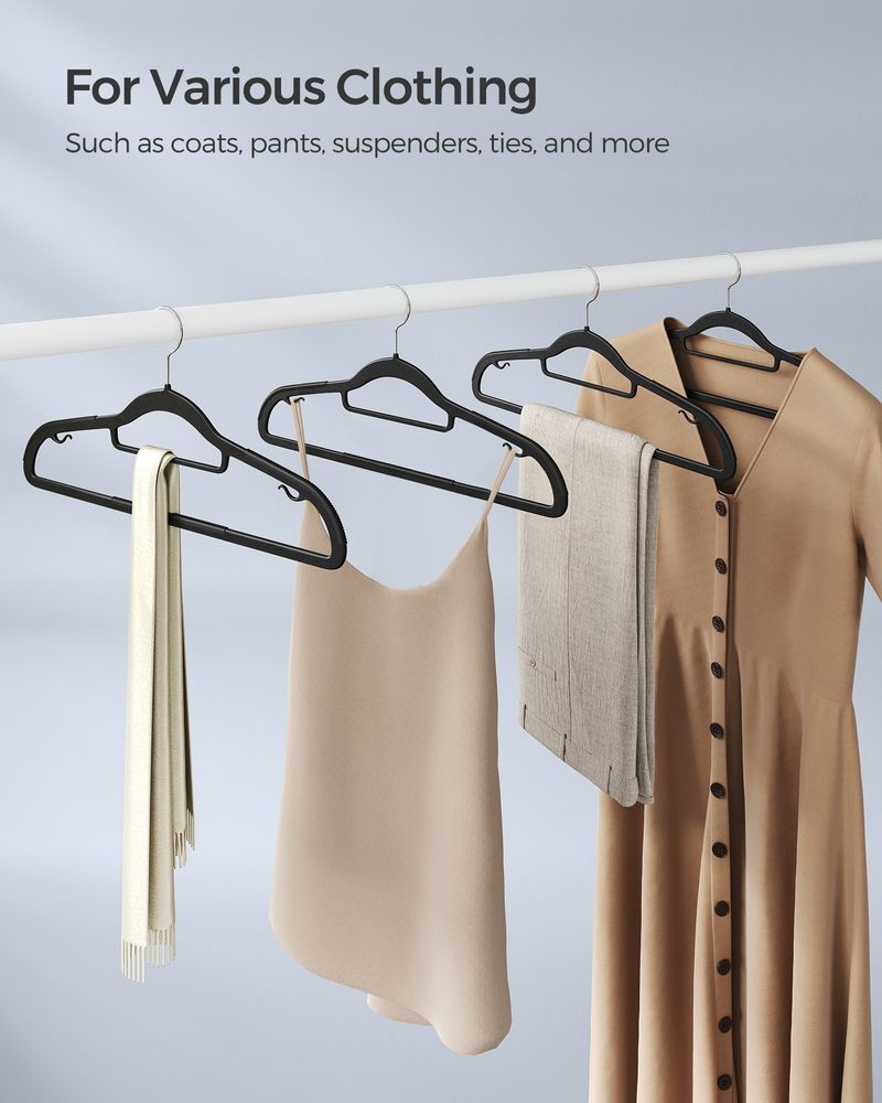 SONGMICS Heavy-Duty Plastic Hangers