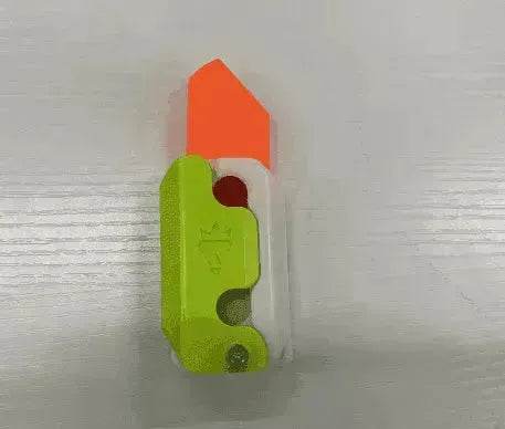 3D Printing Gravity Cub Jumping Small Radish Mini Model Knife