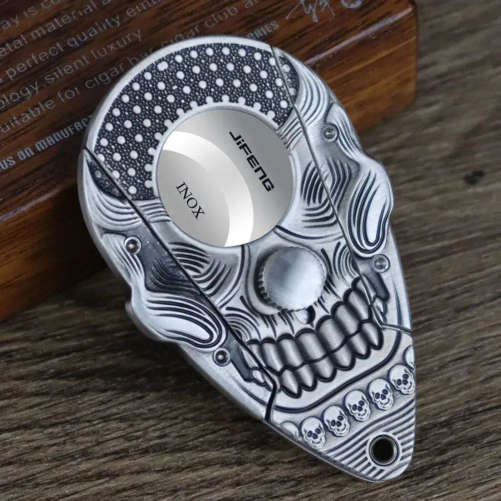 Stylish And Simple Stainless Steel Sharp Gothic Cigar Cutter