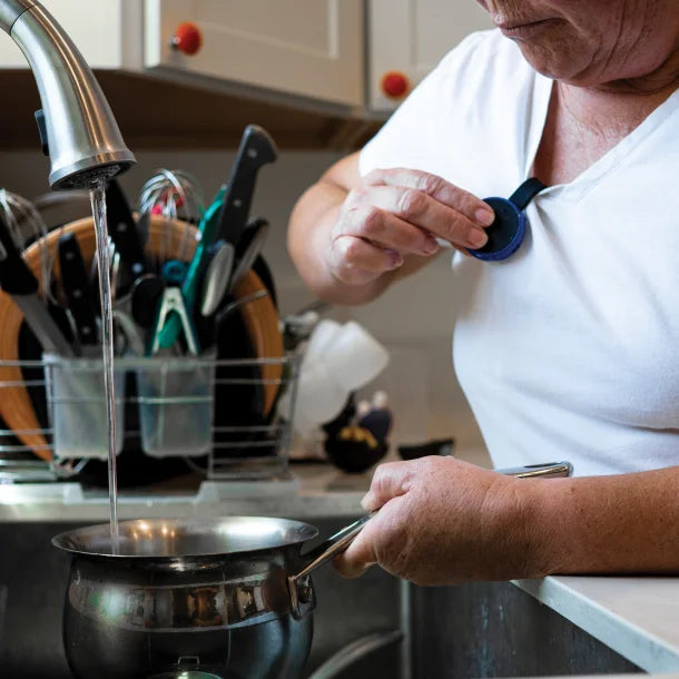 Tokk™ Bluetooth® Wearable Hands-Free Smart Assistant 3.0 Speaker (Blue)