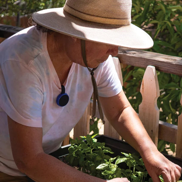 Tokk™ Bluetooth® Wearable Hands-Free Smart Assistant 3.0 Speaker (Blue)