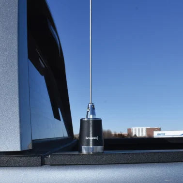 Browning® 200-Watt 144 MHz to 174 MHz 3-dBd-Gain VHF Antenna with NMO Mounting