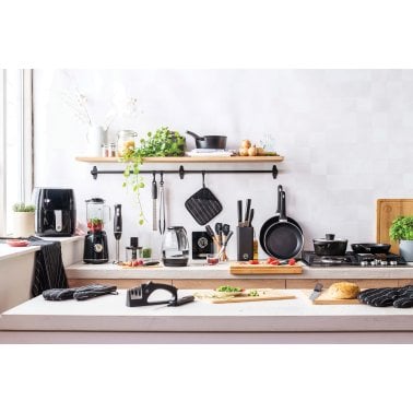 MasterChef® 1.8-Qt. 1,200-Watt Glass Black Kettle