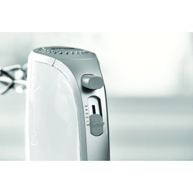 Brentwood® Lightweight 5-Speed Electric Hand Mixer (White)