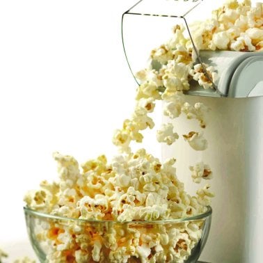 Brentwood® Just For Fun 8-Cup Hot Air Popcorn Maker (White)