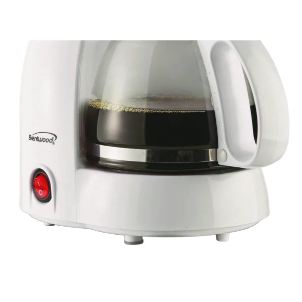Brentwood® 650-Watt 4-Cup Coffee Maker (White)