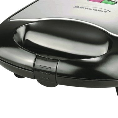 Brentwood® Nonstick Compact Dual Sandwich Maker (Black)