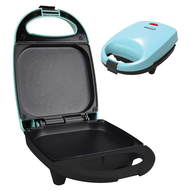 Brentwood® 530-Watt Mini Sous Vide-Style Egg Bite Maker (Blue)