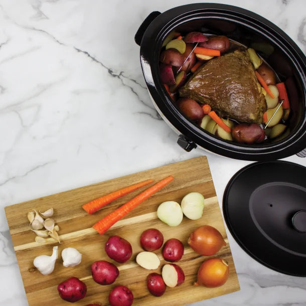 NESCO® 6-Qt. 750-Watt Roaster with Porcelain Cookwell (Silver)