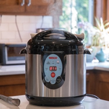 NESCO® 9.5-Qt. Smart Canner and Cooker