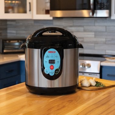 NESCO® 9.5-Qt. Smart Canner and Cooker