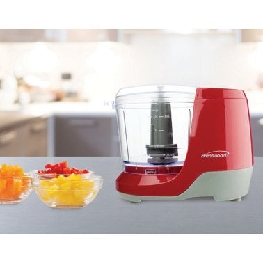 Brentwood® 1.5-Cup Mini Food Chopper (Red)
