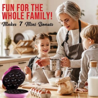 Brentwood® Just For Fun Electric 7-Hole Nonstick Mini Donut Maker