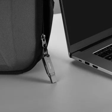 Lexar® JumpDrive® D400 USB 3.2 Gen 1 Dual Drive with USB-C® and USB-A Connectors (512 GB)