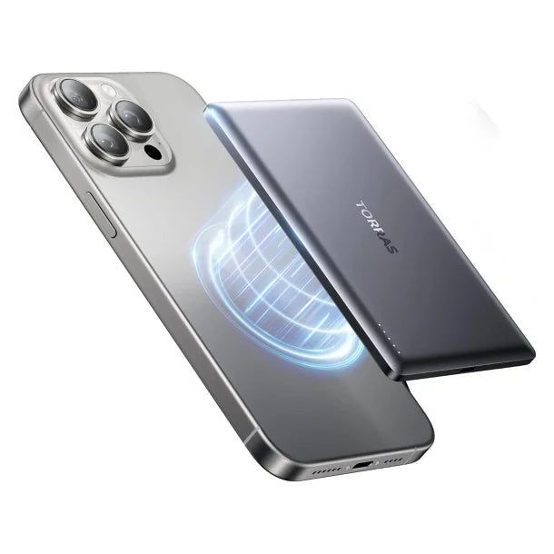 TORRAS® MiniMag 5,000-mAh Wireless Power Bank, Titanium Gray
