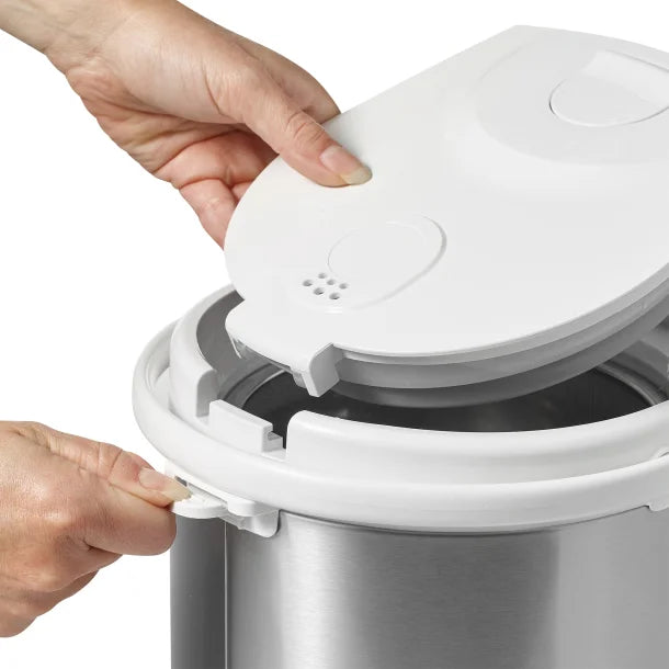 Starfrit® 750-Watt 3.7-Qt. (3.5-L) Hot Water Dispenser, White