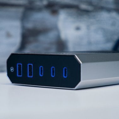 Austere® V Series Power 3,000-Joules Surge Protector Power Strip and USB Charger, 8 AC Outlets and 5 OmniPort USB Ports, 6-Ft. Cord, 5S-PS8-US1