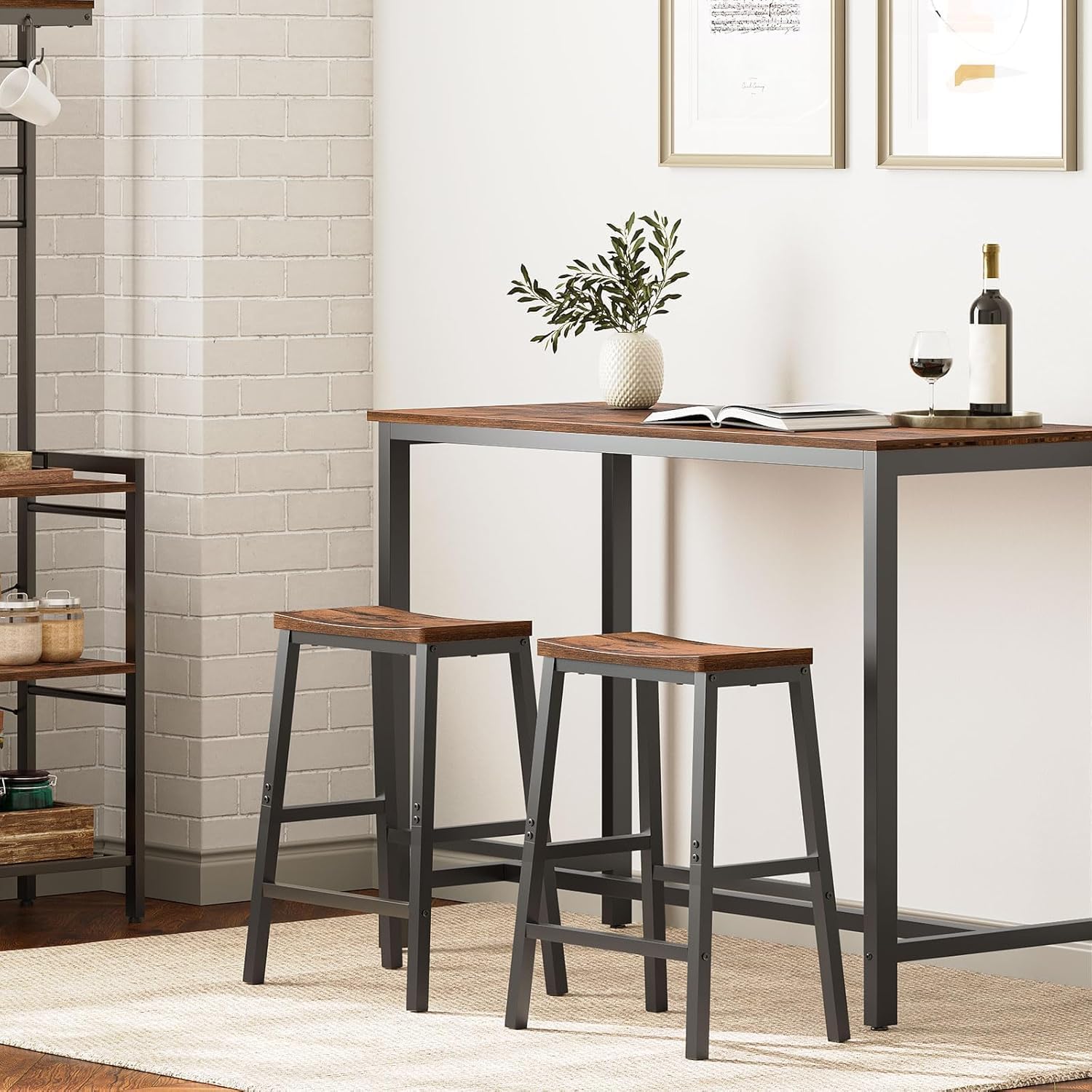 HOOBRO Bar Stools Set of 2, Industrial Saddle Counter Stools with Footrests, Rustic Brown & Black