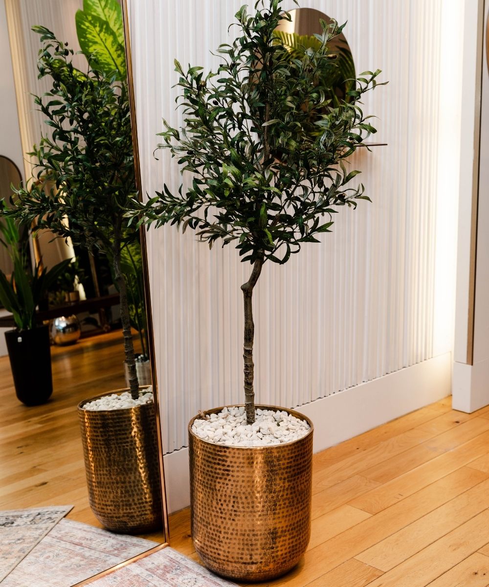 Bertooo - Brass Mid-Century Planter