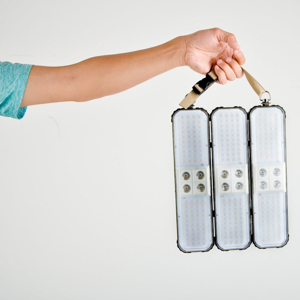 TRU De-LIGHT WORK&PLAY AT NIGHT Multi-Configuration, Solar, LED High Lumen, Flood-Light (3450 Lumen Total)