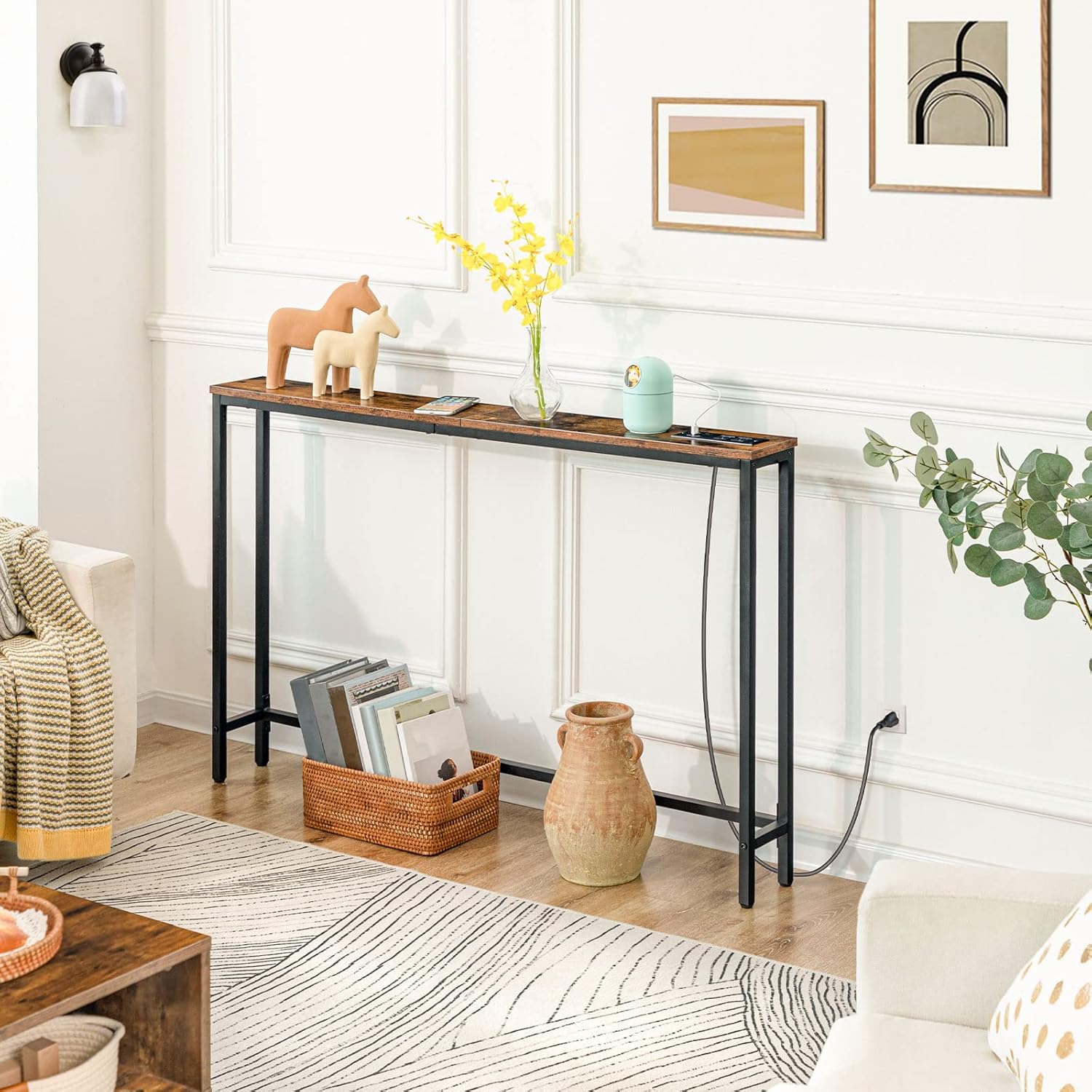 HOOBRO Skinny Console Table with Charging Station, 47.2" Narrow Sofa Table with Power Outlets, USB & Type-C Ports, Rustic Brown & Black