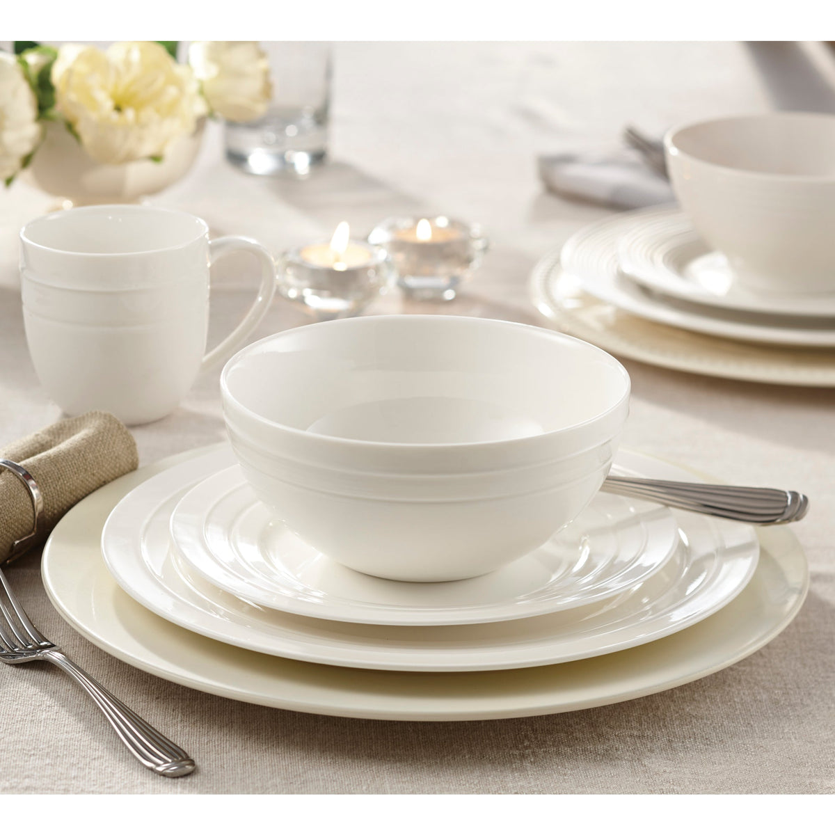 Dinnerware Set, 32-Piece, Bone China, Embossed Round Rim, White – Circa