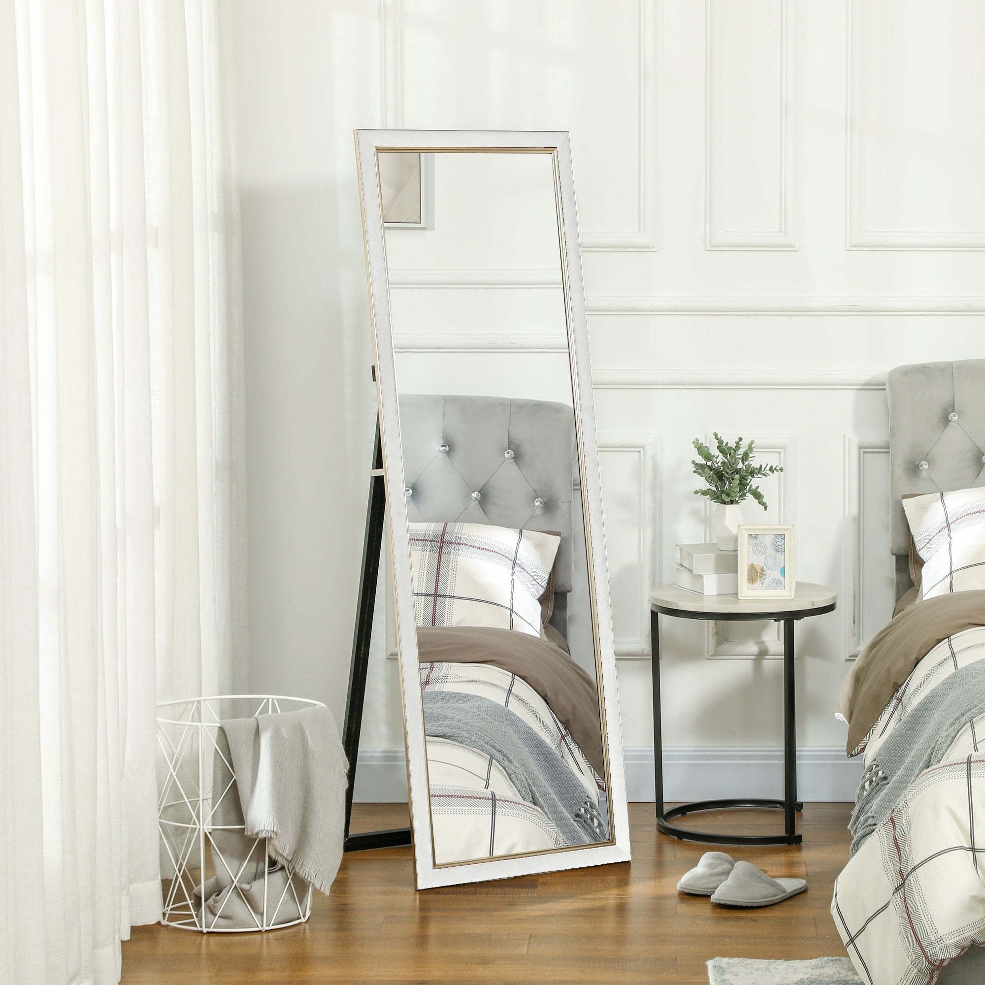 HOMCOM Floor Standing Mirror, Full Body Mirror, Free Standing, Leaning or Wall Mirror with Frame for Bedroom, White