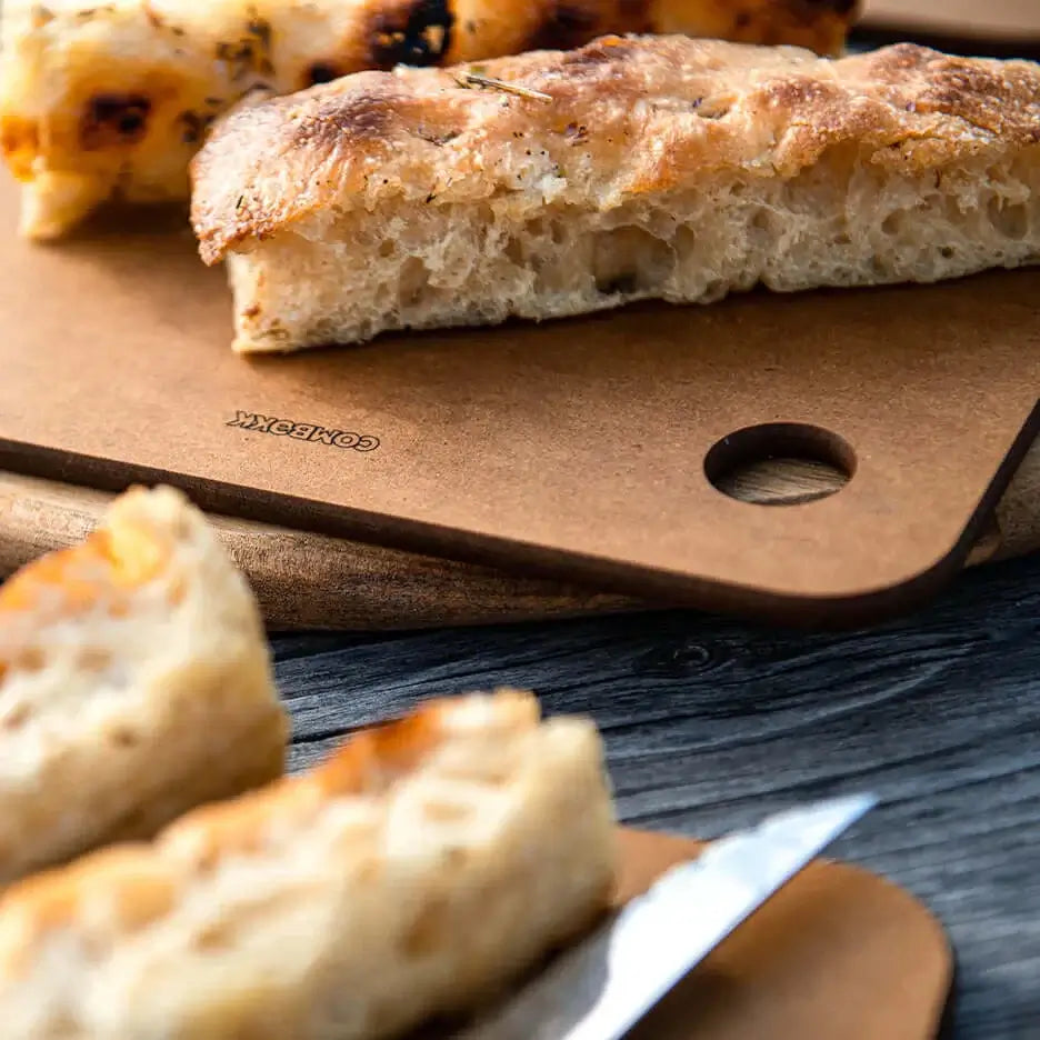 COMBEKK | Recycled Paper Cutting Board 20x30 cm Brown | Made in Holland