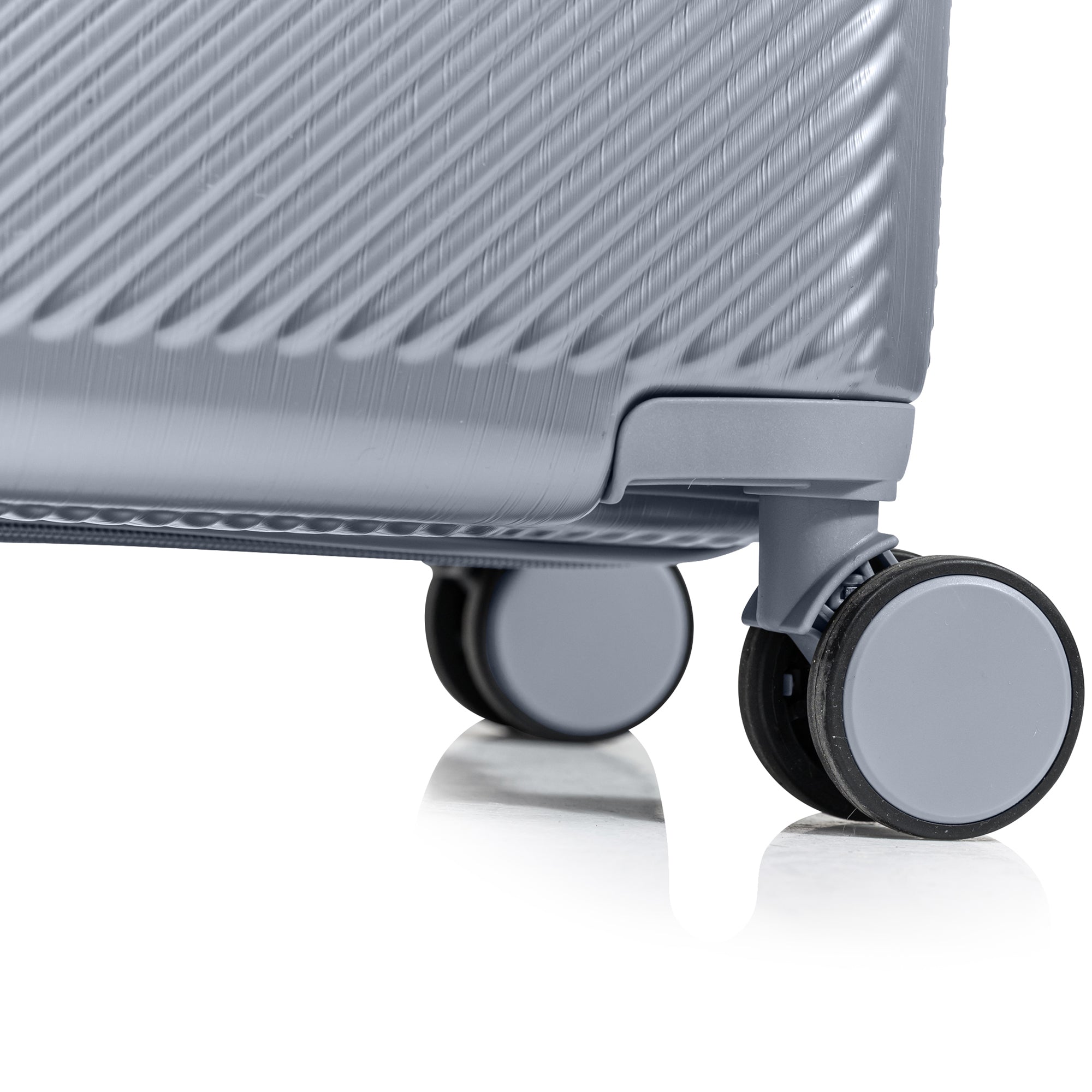 Iconic II / Carry-on