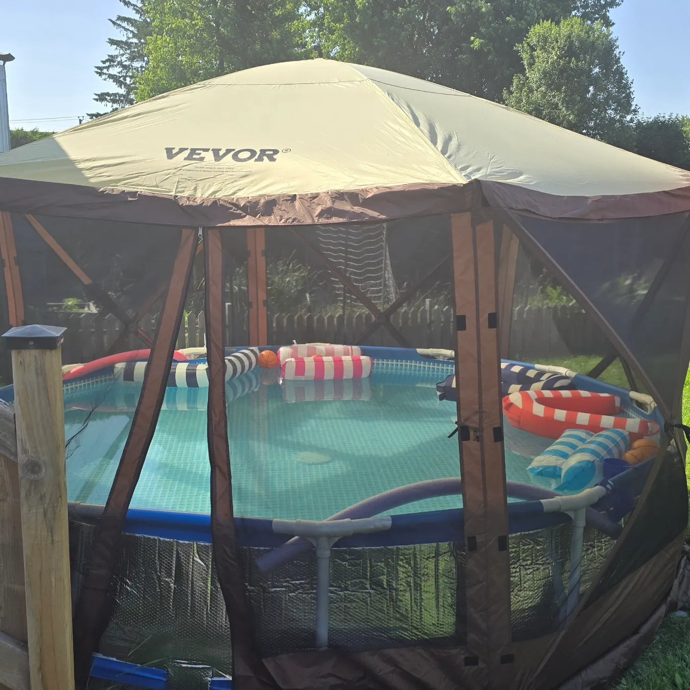 VEVOR Gazebo Screen Tent, 10 x 10 ft, 6 Sided Pop-up Camping Canopy Shelter Tent with Mesh Windows, Portable Carry Bag, Ground Stakes, Large Shade Tents for Outdoor Camping, Lawn and Backyard