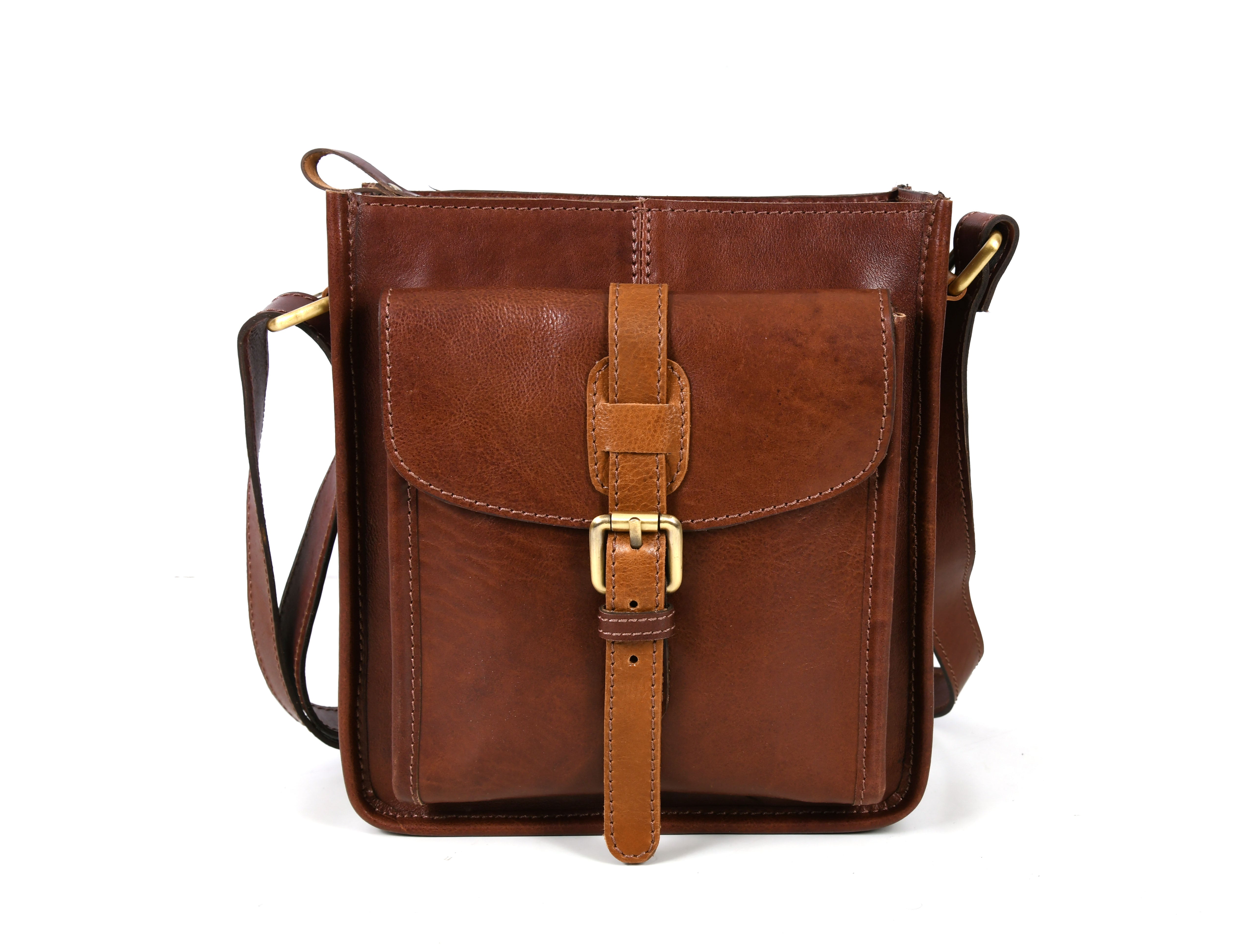 Leather Flight Crossbody Bag – Compact & Stylish Carry