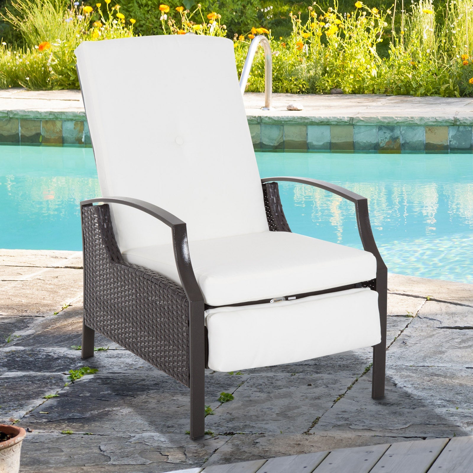 Outsunny Adjustable Outdoor Recliner with Cushion Wicker Cream White