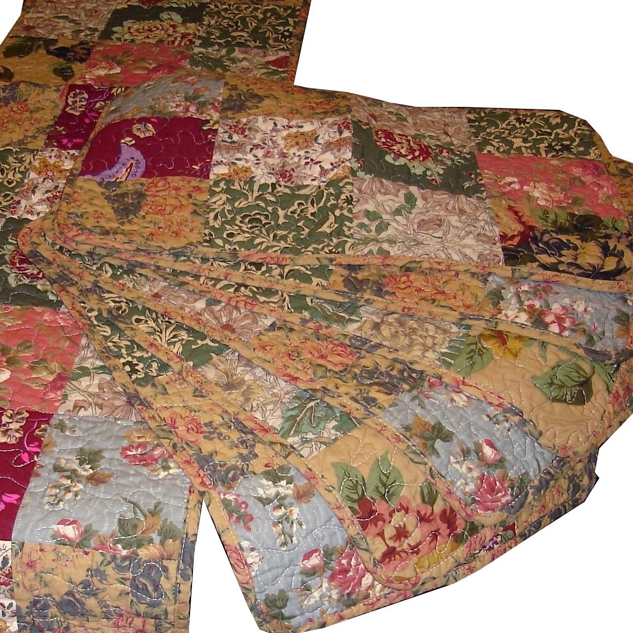 King 100% Cotton Floral Paisley Quilt Set w/ 2 Shams & 2 Pillows - Free Shipping