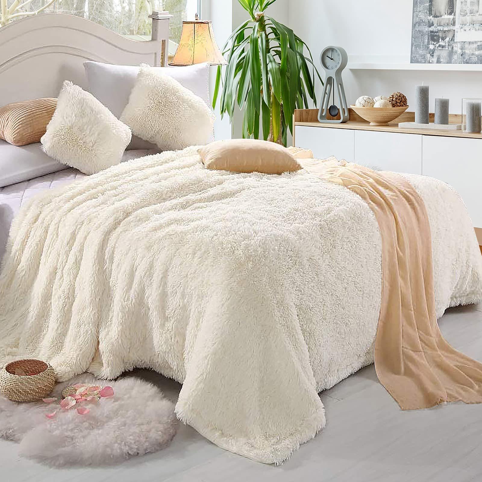 Giantex Reversible Soft Fur Blanket, Oversized Fluffy Throw Blanket