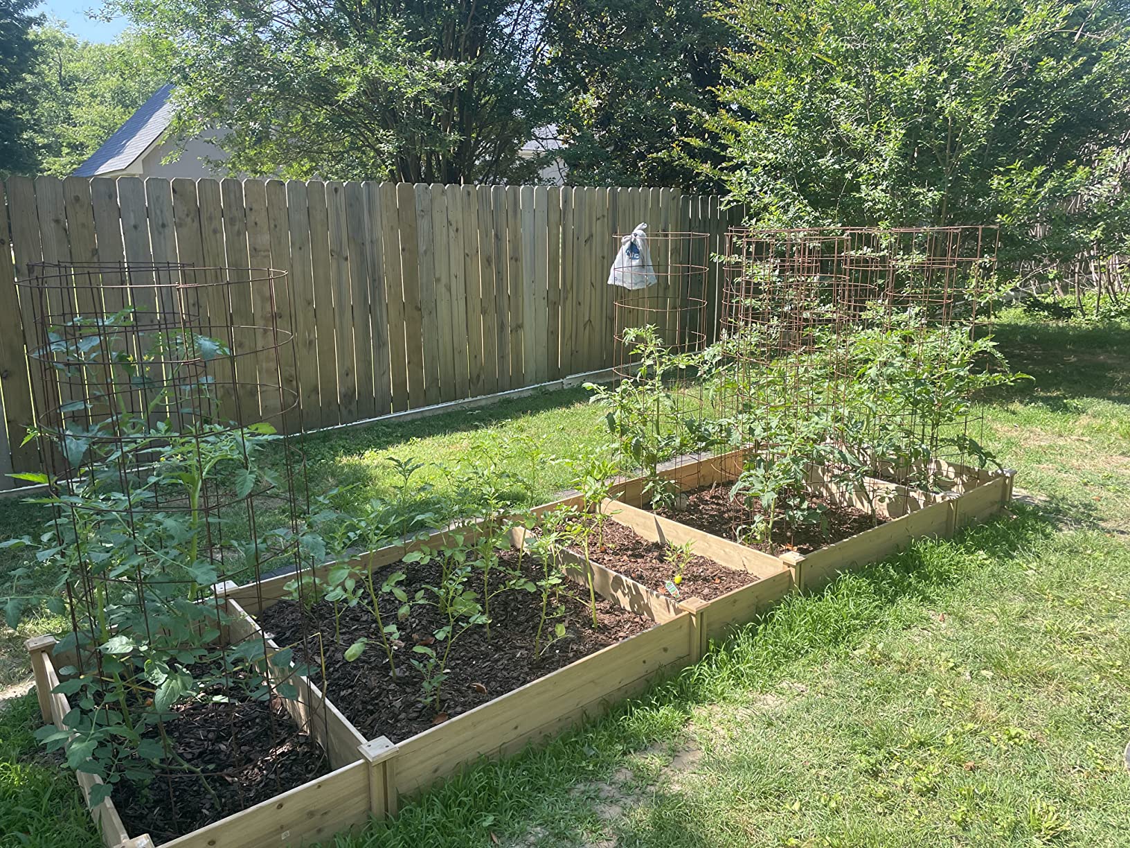 Giantex Raised Garden Bed, Wood Planter Box for Vegetables Flowers Fruit Herb, Easy Assembly (42.5" Lx34.5 Wx14.5 H)