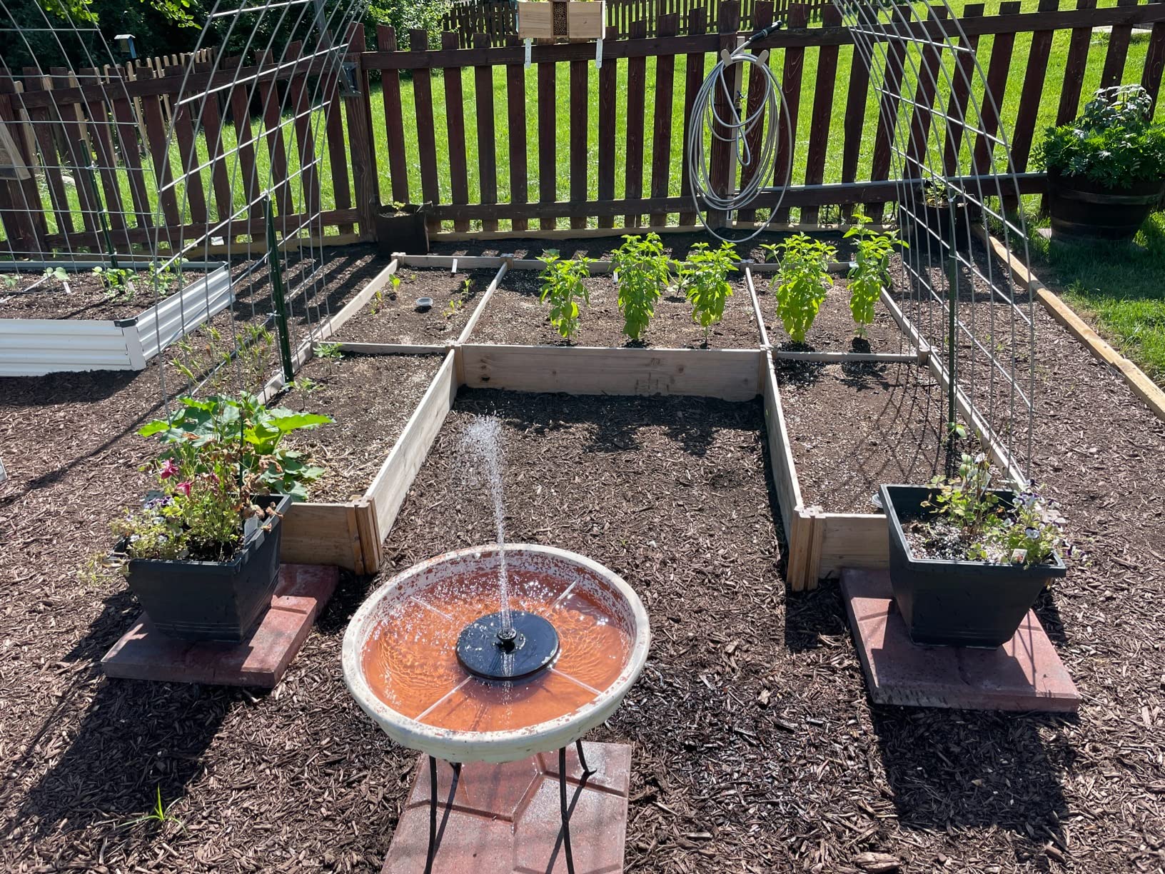 Giantex Raised Garden Bed, Wood Planter Box for Vegetables Flowers Fruit Herb, Easy Assembly (42.5" Lx34.5 Wx14.5 H)