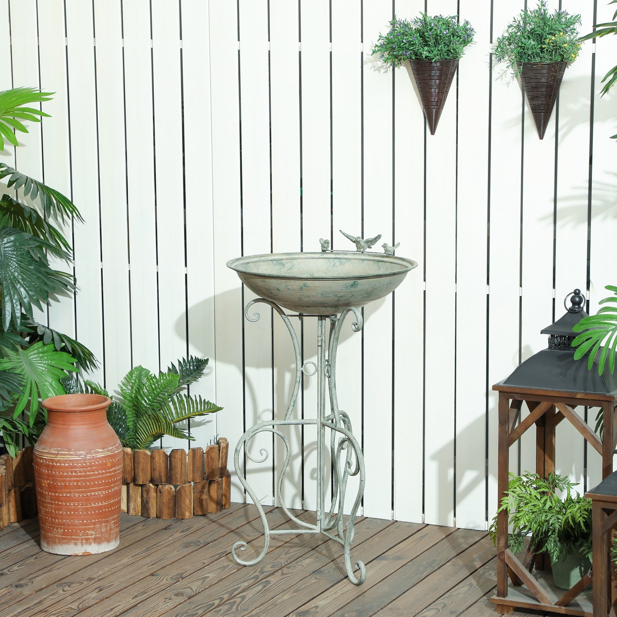 Outsunny Metal Bird Bath for Outdoors, 19.3" Tall Round Birdbath with Bird Statues and Decorative Stand, Freestanding Bird Feeder for Garden, Yard, Patio Decor, Bronze