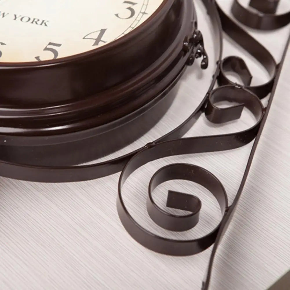 Retro Double-Sided Rotating Wall Clock - Metal Hanging Clock for Outdoor/Home/Garden Decor, Includes Wall-Mounted Bracket