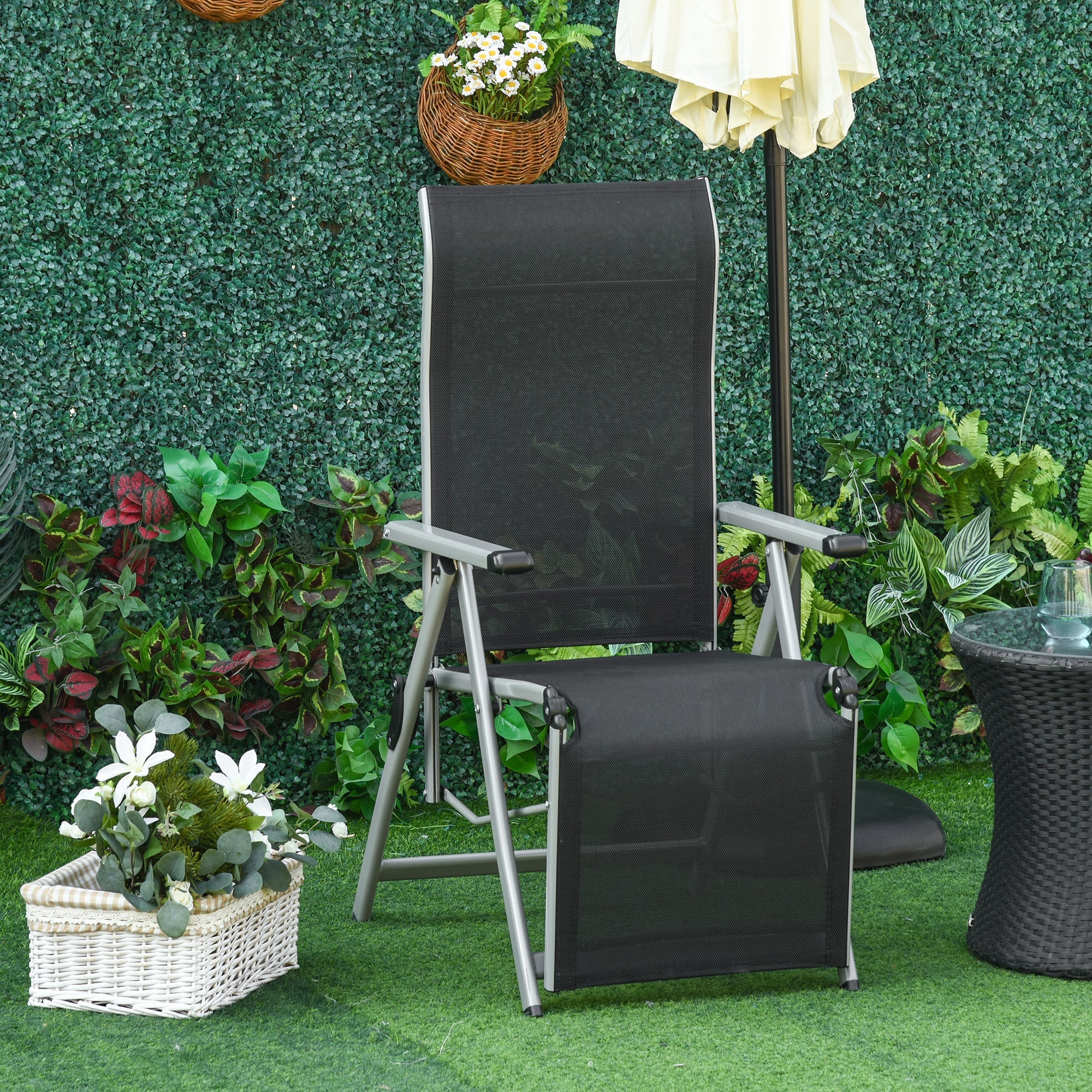 Outsunny Adjustable Folding Lounge Chair: 10-Position Backrest and Footrest for Deck, Beach, Porch, Black Finish